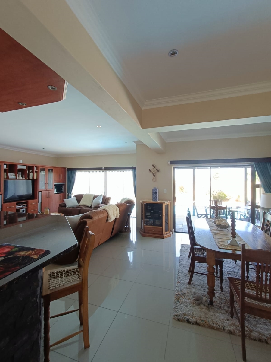 3 Bedroom Property for Sale in Oubaai Western Cape